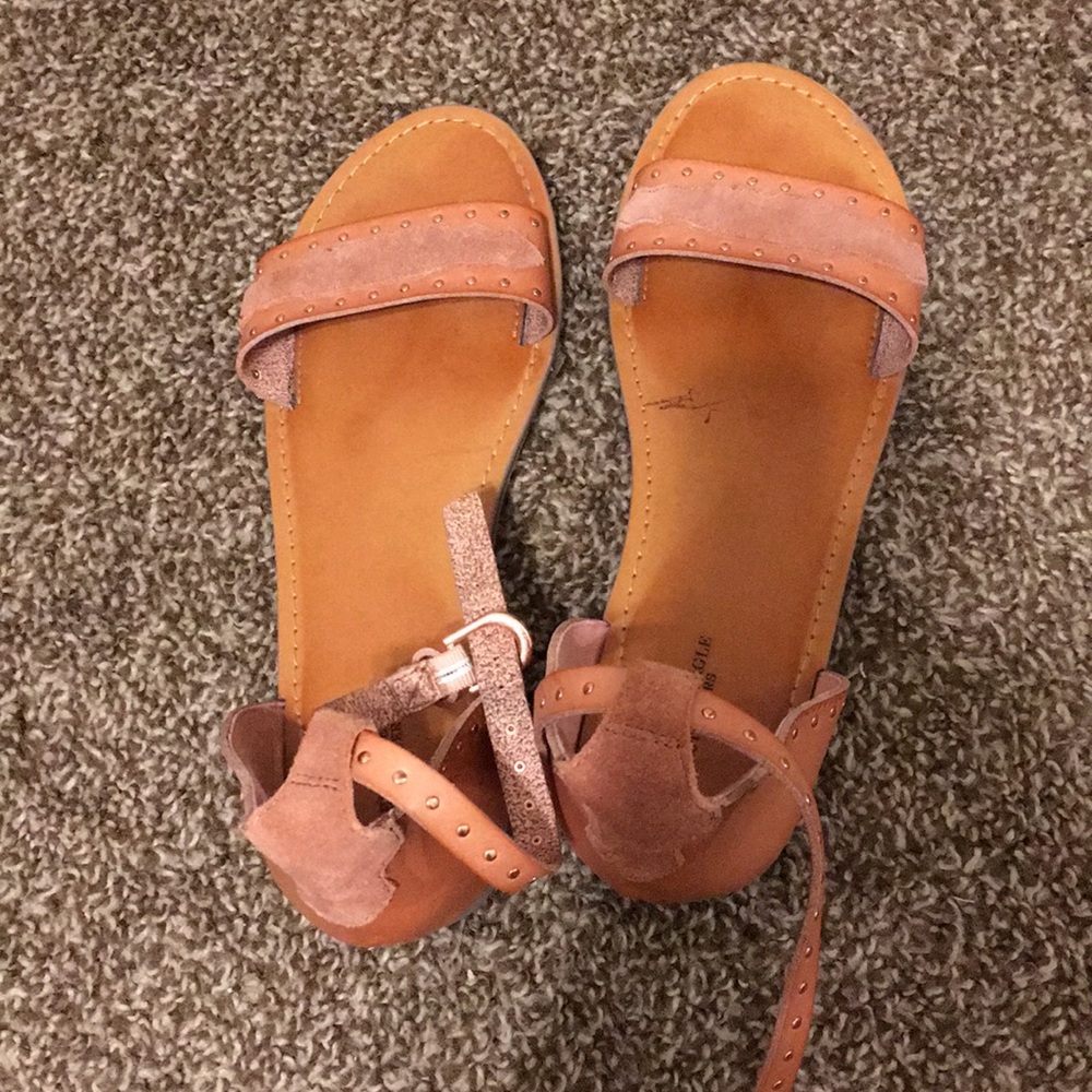 American Eagle Tortoise Ankle Strap Sandals (8)